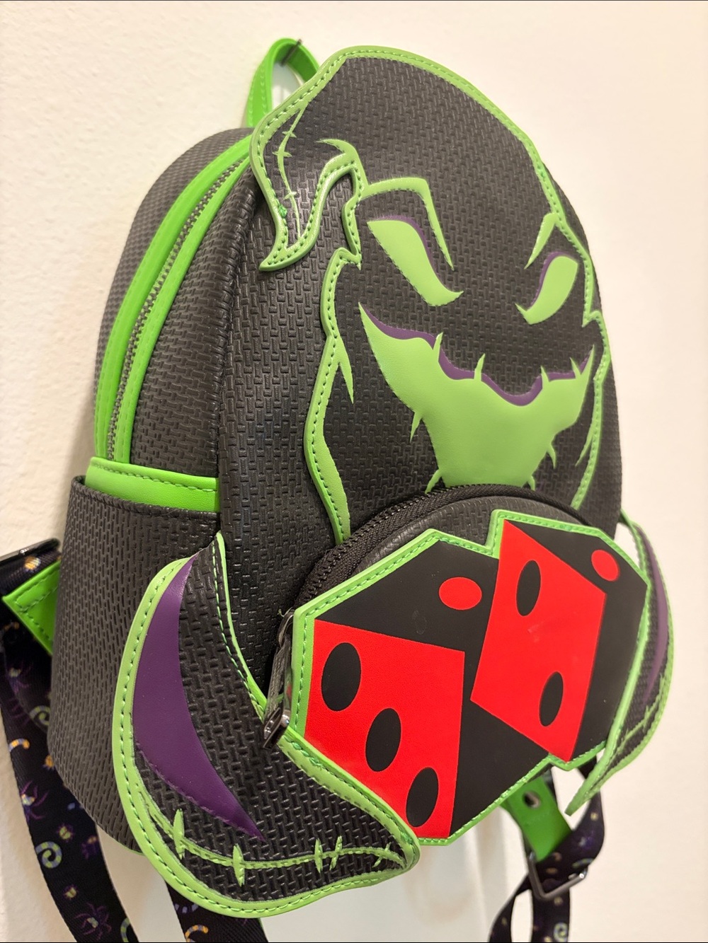 BRAND NEW Oogie Boogie Bash 2023 Loungelfy - Picture 5 of 6